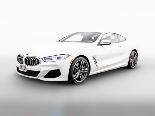 2022 BMW 8 Series 840i