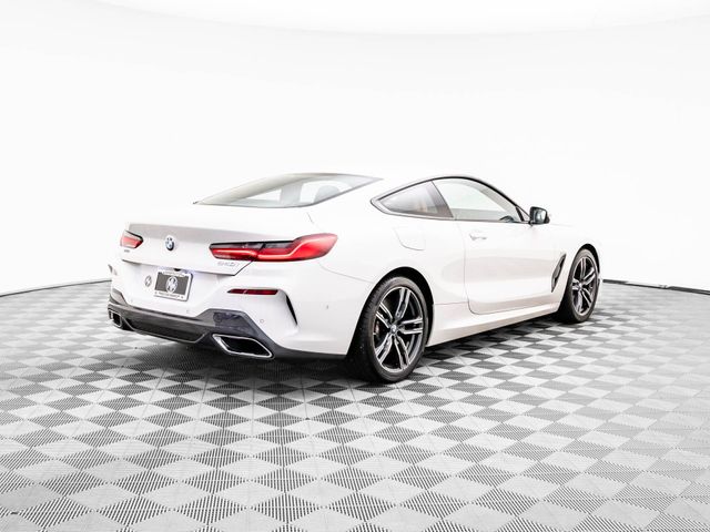 2022 BMW 8 Series 840i