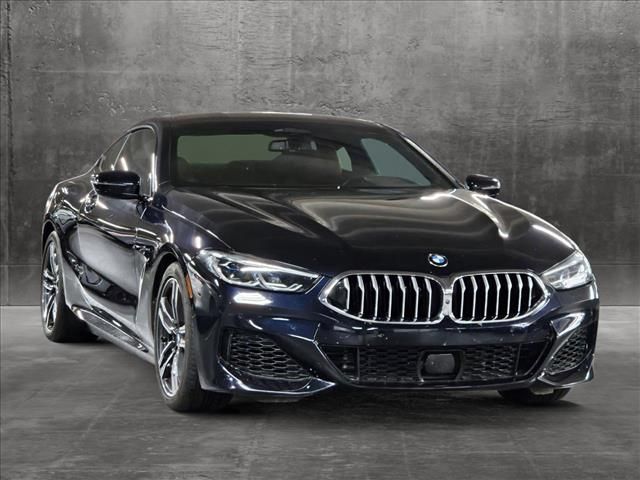 2022 BMW 8 Series 840i