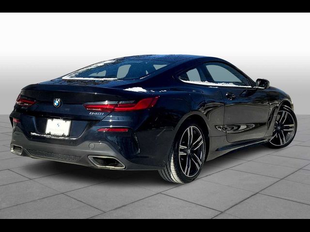 2022 BMW 8 Series 840i