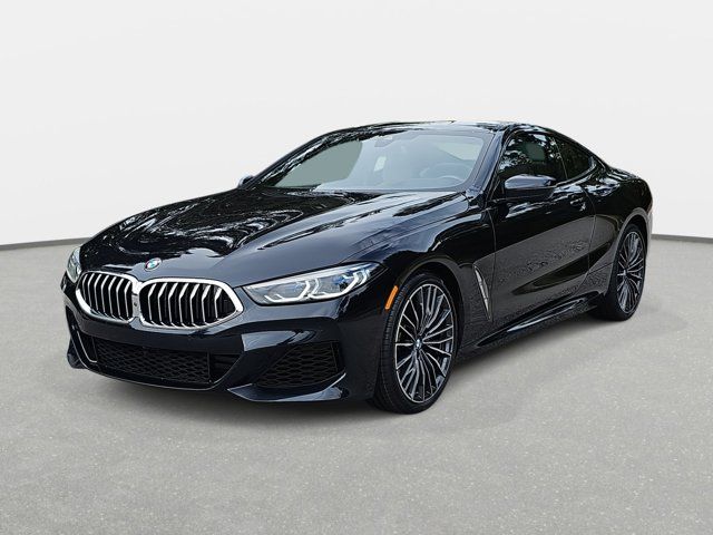 2022 BMW 8 Series 840i