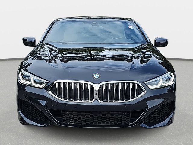 2022 BMW 8 Series 840i