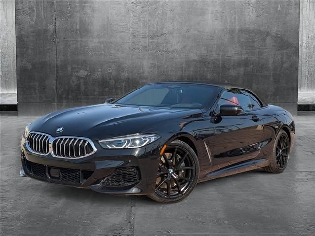 2022 BMW 8 Series 840i