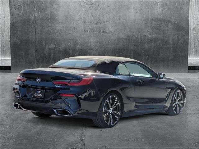 2022 BMW 8 Series 840i