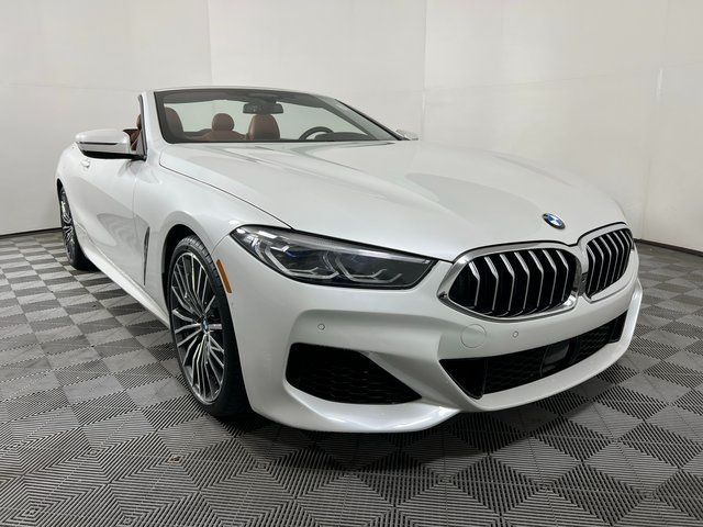 2022 BMW 8 Series 840i