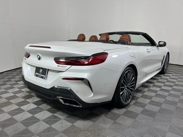 2022 BMW 8 Series 840i