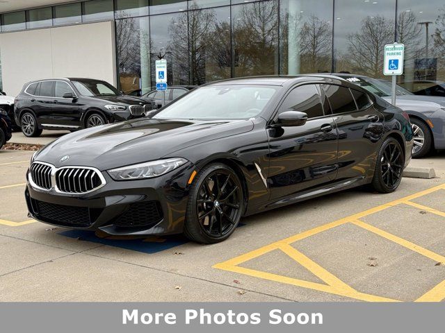 2022 BMW 8 Series 840i