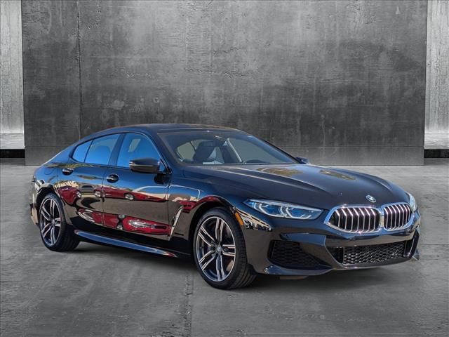 2022 BMW 8 Series 840i