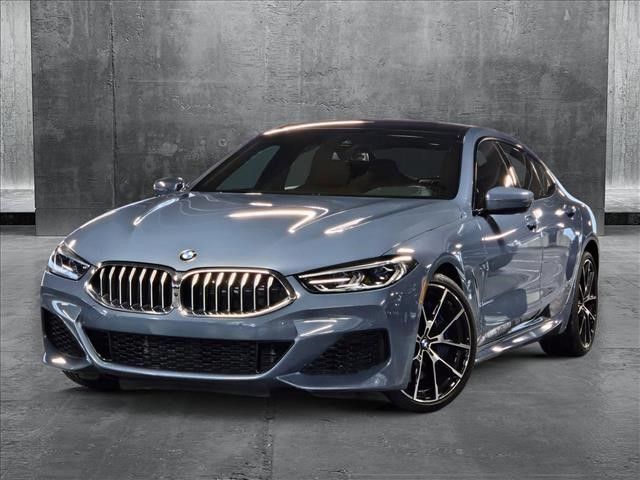 2022 BMW 8 Series 840i