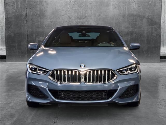 2022 BMW 8 Series 840i