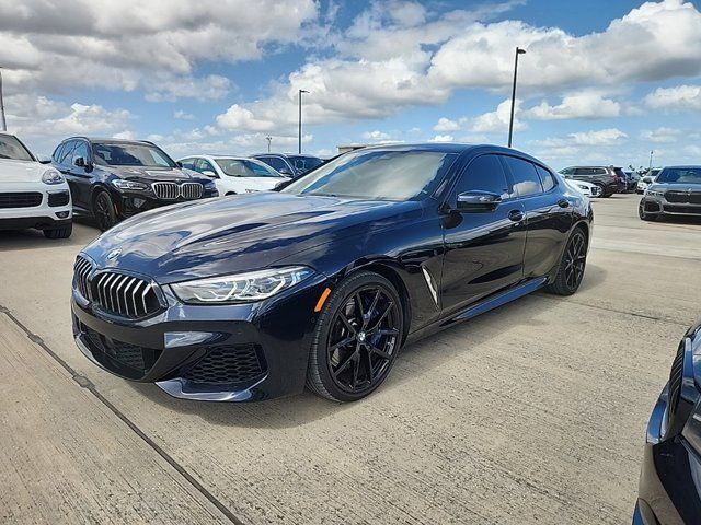 2022 BMW 8 Series 840i