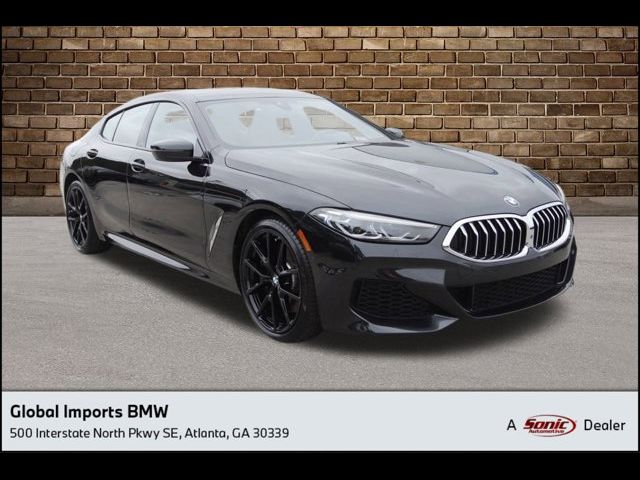 2022 BMW 8 Series 840i