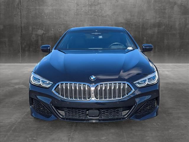 2022 BMW 8 Series 840i