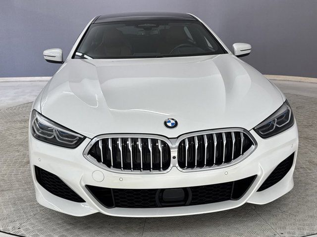 2022 BMW 8 Series 840i