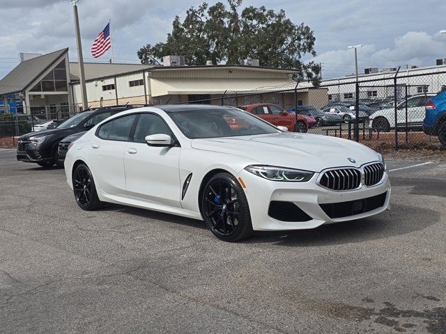 2022 BMW 8 Series 840i