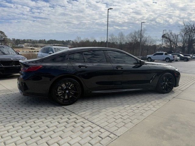 2022 BMW 8 Series 840i