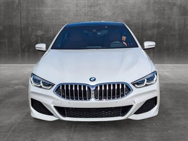 2022 BMW 8 Series 840i