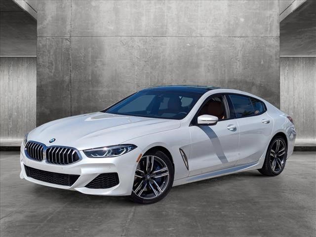 2022 BMW 8 Series 840i