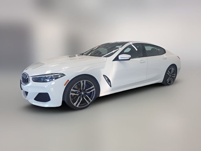 2022 BMW 8 Series 840i