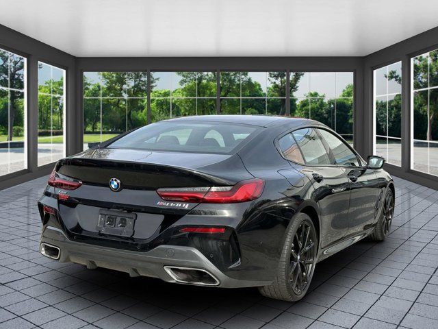 2022 BMW 8 Series 840i