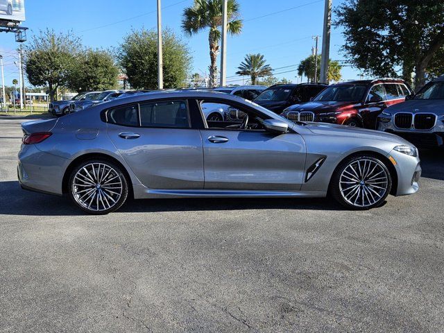 2022 BMW 8 Series 840i