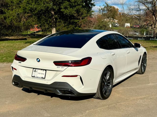 2022 BMW 8 Series 840i