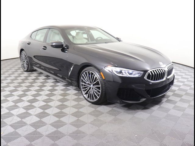 2022 BMW 8 Series 840i