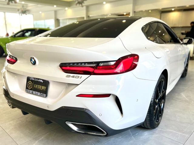 2022 BMW 8 Series 840i