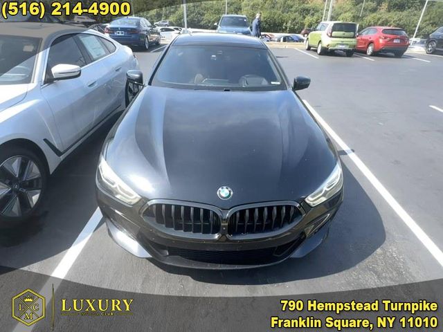 2022 BMW 8 Series 840i