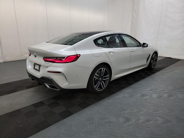 2022 BMW 8 Series 840i