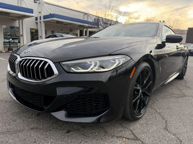 2022 BMW 8 Series 840i