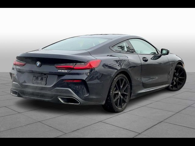 2022 BMW 8 Series 840i