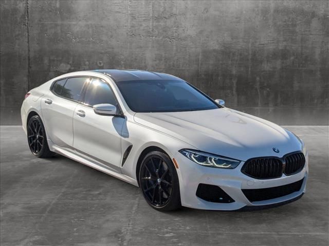 2022 BMW 8 Series M850i