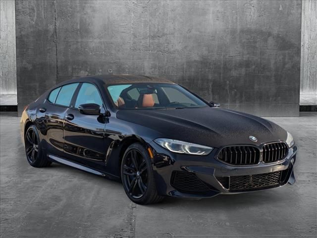 2022 BMW 8 Series M850i