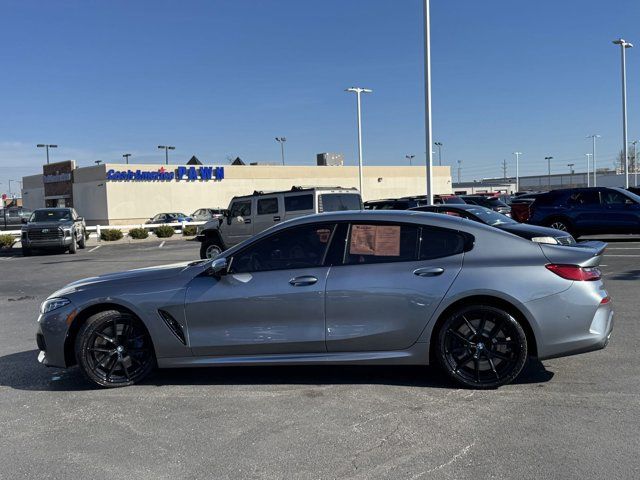 2022 BMW 8 Series M850i