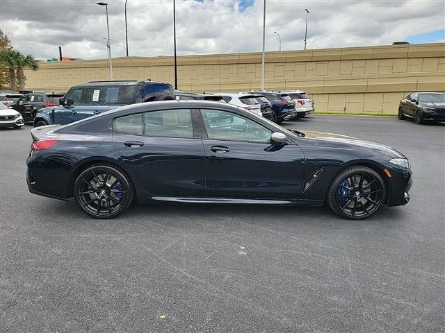 2022 BMW 8 Series M850i