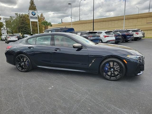 2022 BMW 8 Series M850i