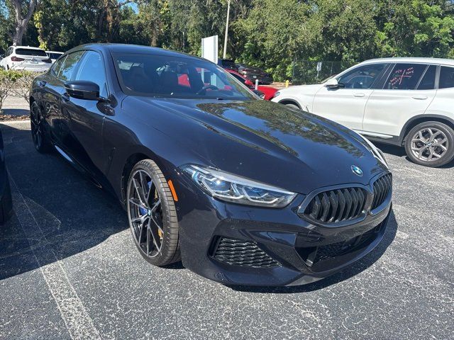 2022 BMW 8 Series M850i