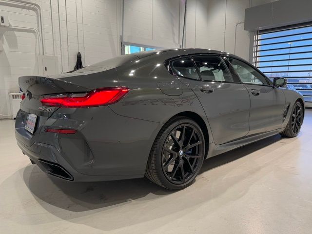 2022 BMW 8 Series M850i