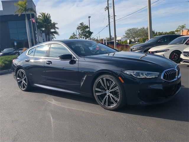 2022 BMW 8 Series M850i