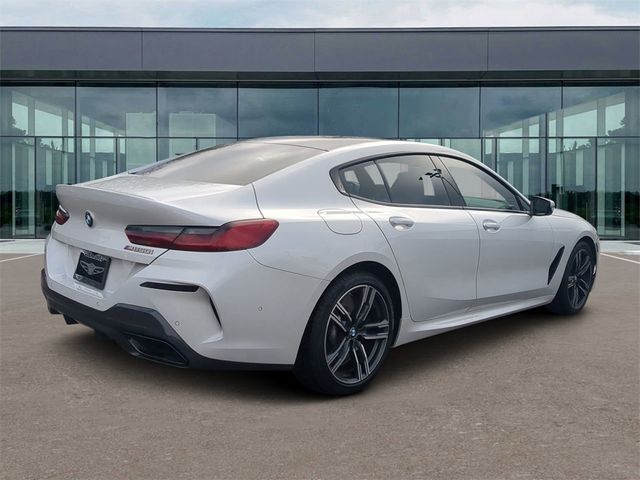 2022 BMW 8 Series M850i