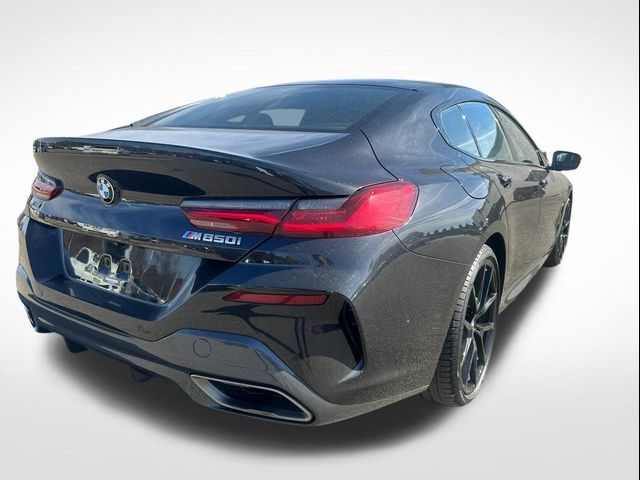 2022 BMW 8 Series M850i