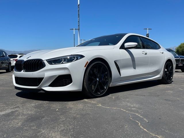 2022 BMW 8 Series M850i