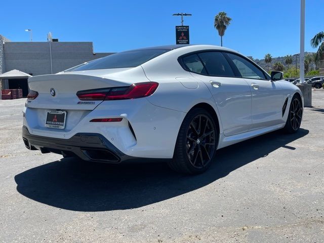 2022 BMW 8 Series M850i