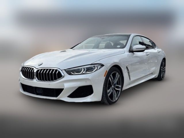 2022 BMW 8 Series 840i