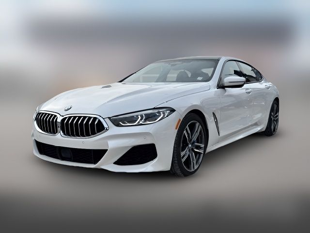 2022 BMW 8 Series 840i