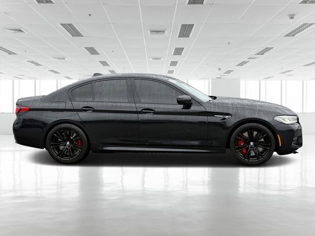 2022 BMW M5 Base