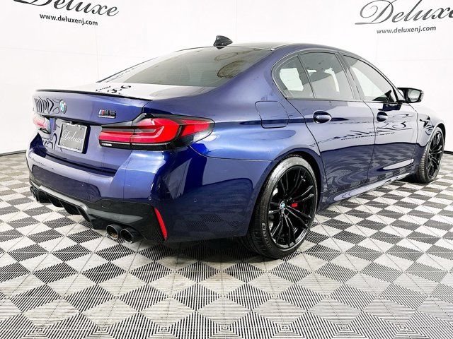 2022 BMW M5 Base