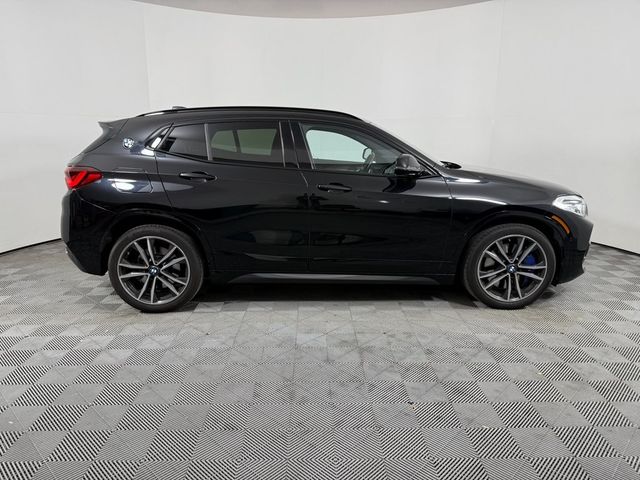 2022 BMW X2 M35i