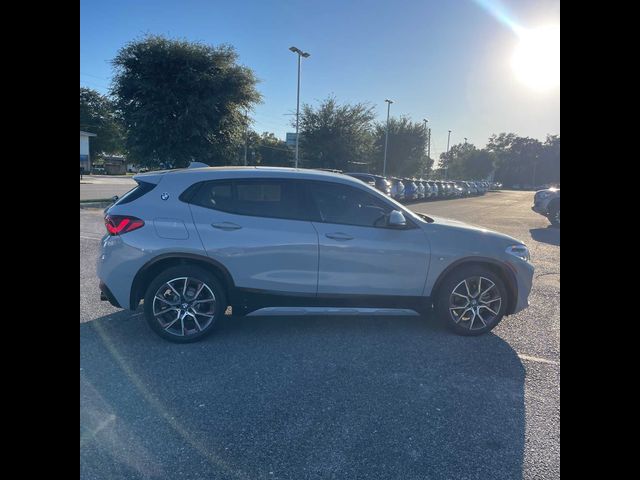 2022 BMW X2 sDrive28i